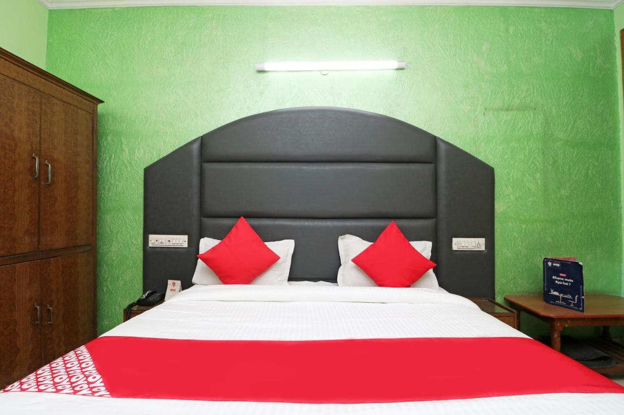 Yamunānagar Oyo 29304 Hotel Pooja المظهر الخارجي الصورة